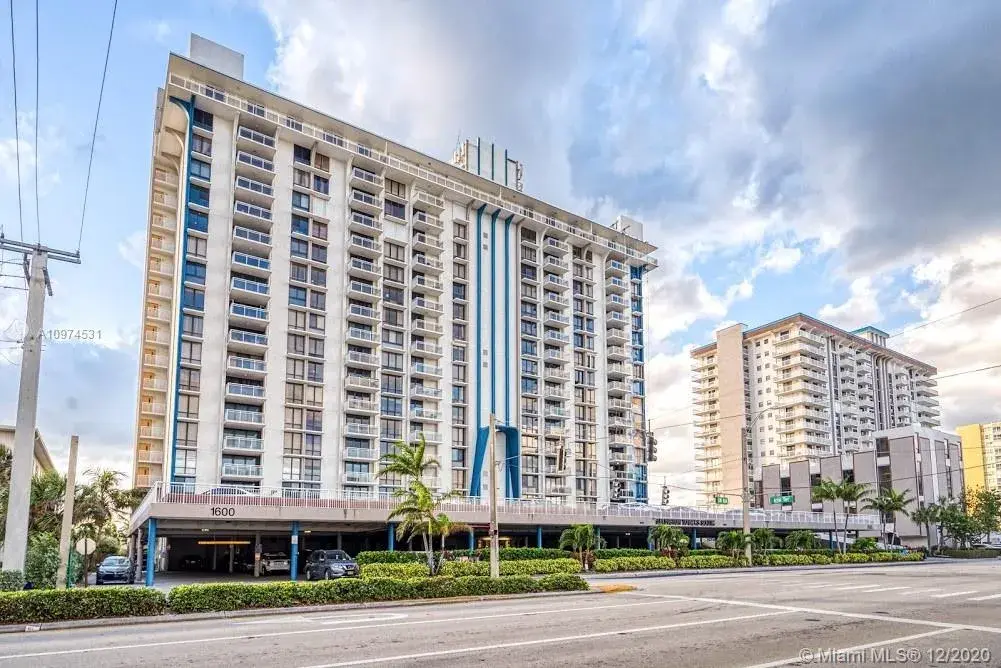 1600 S Ocean Dr # 16B, Hollywood FL 33019