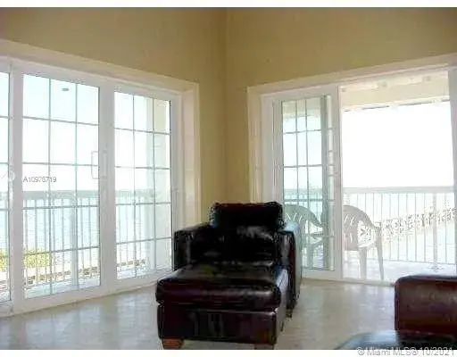 850 INDIAN RIVER DR, Sebastian FL 32958