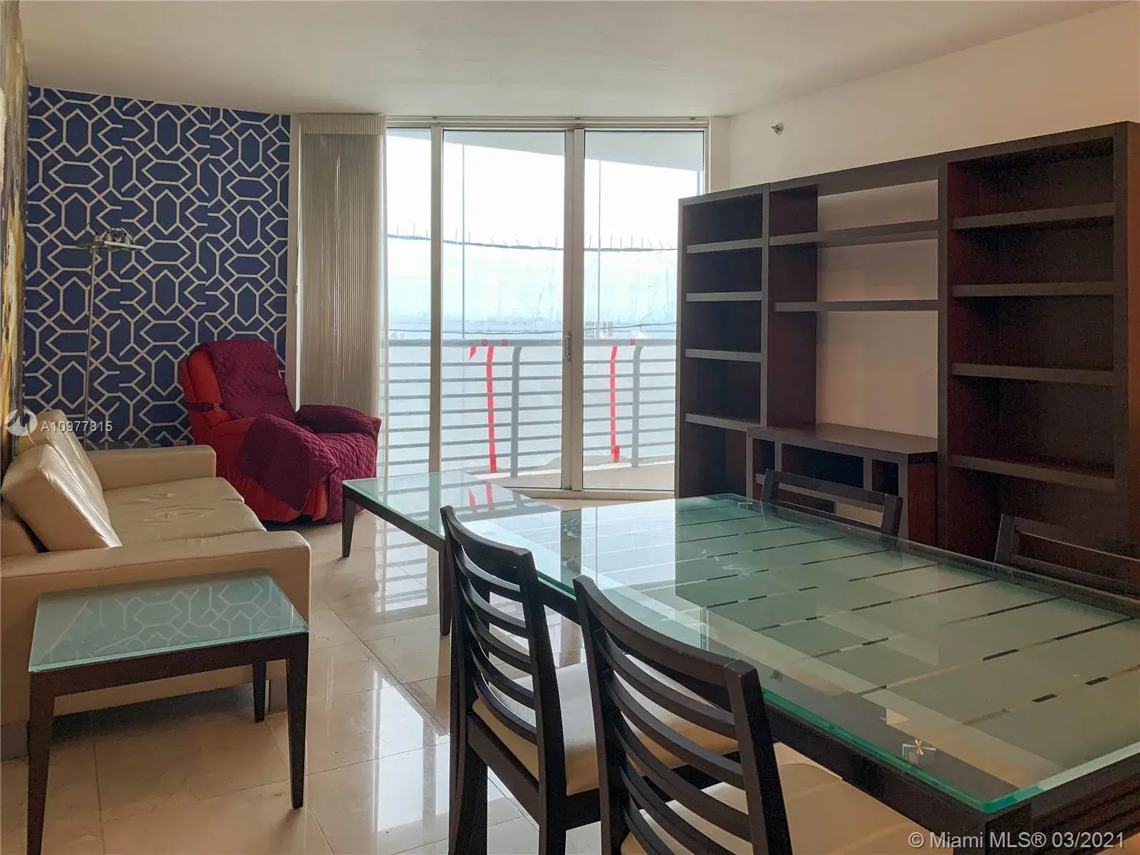 335 S Biscayne Blvd # 2810, Miami FL 33131