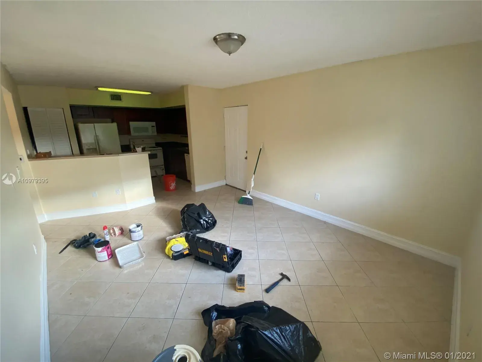 3610 N 56th Ave # 202, Hollywood FL 33021