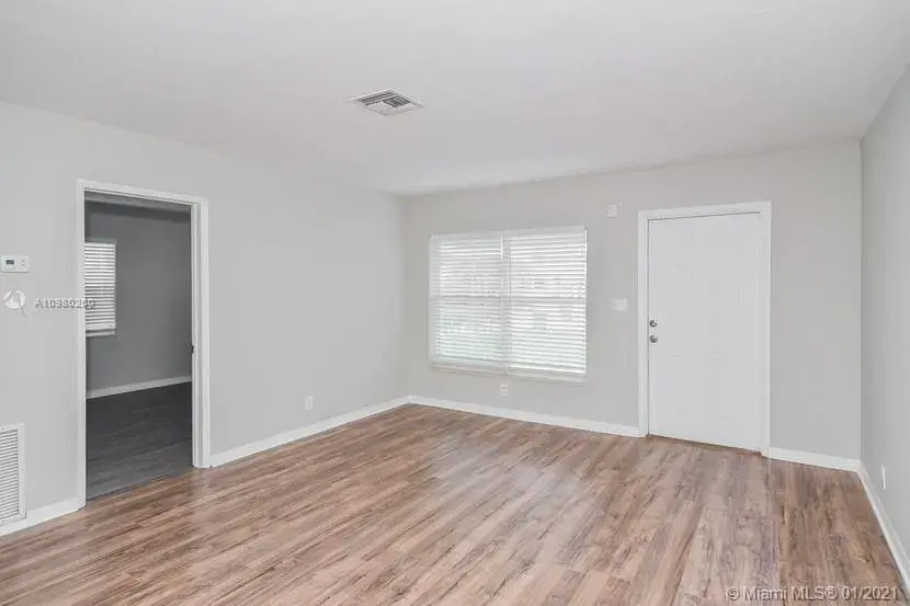 5440 NE 3rd Ter, Oakland Park FL 33334