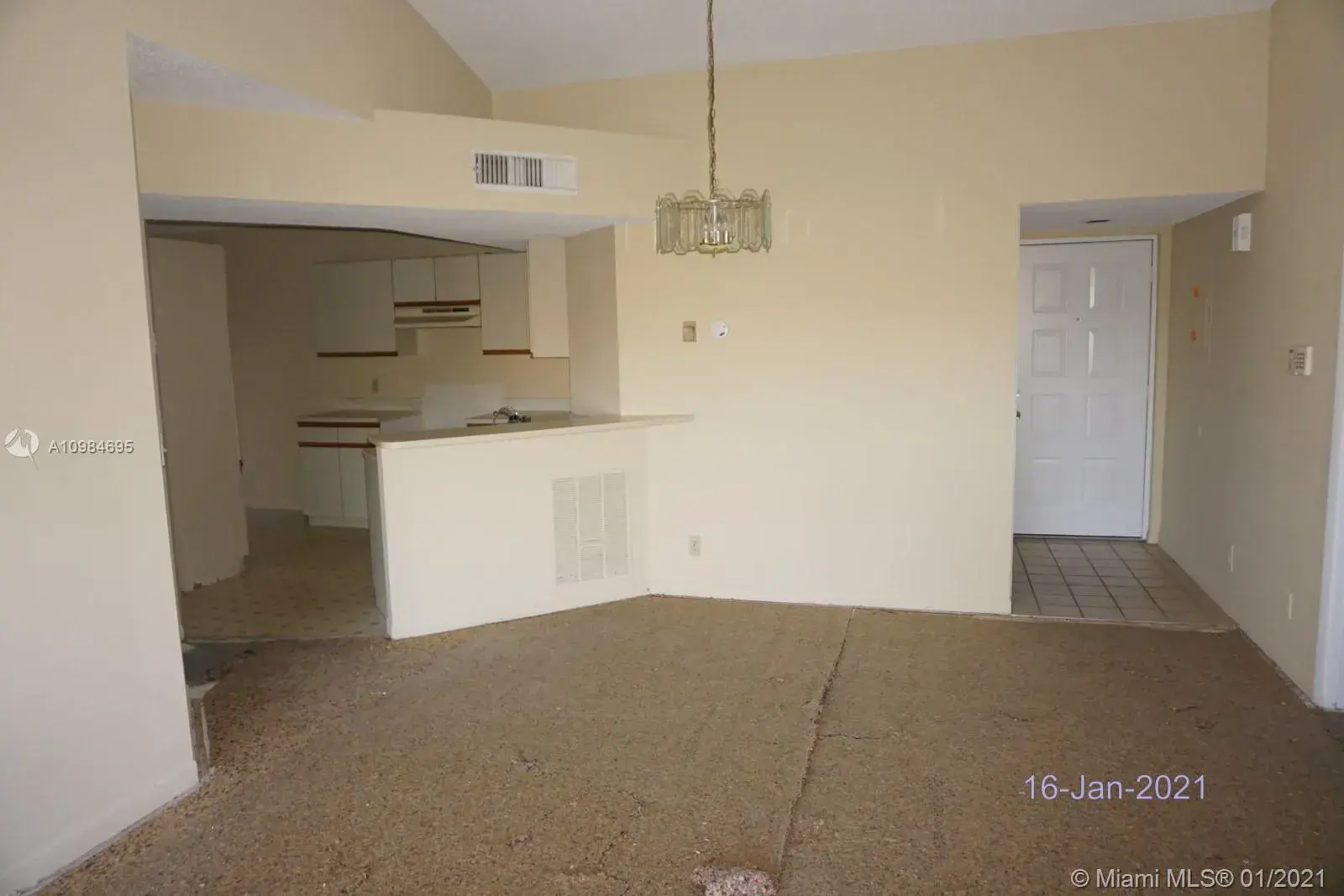 8801 Wiles Rd # 308, Coral Springs FL 33067
