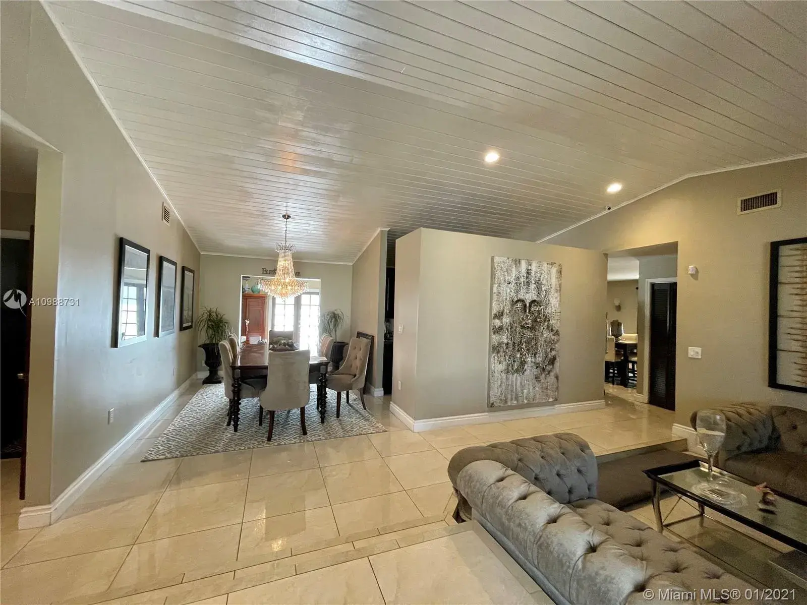 9800 NW 28th Ter, Doral FL 33172