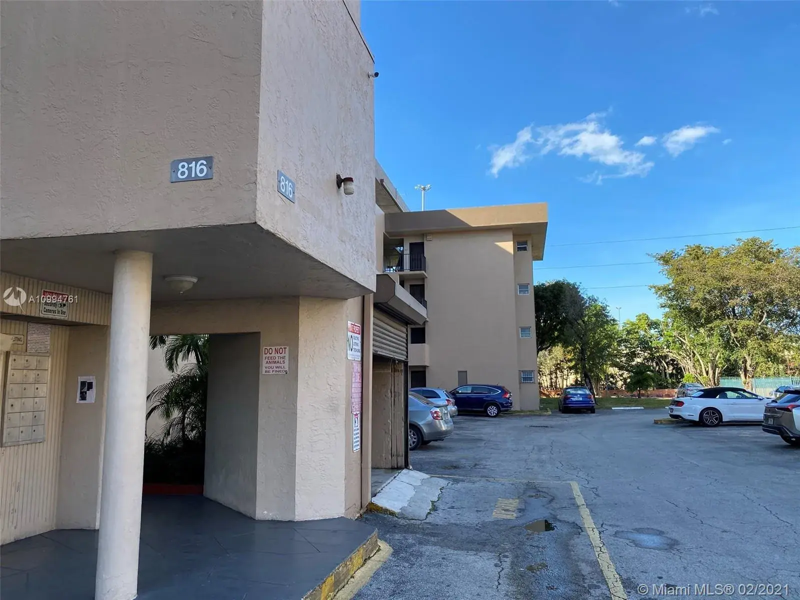 1 bedroom 1 bath Residential for sale at 816 NW 87th Ave # 107, Miami FL 33172