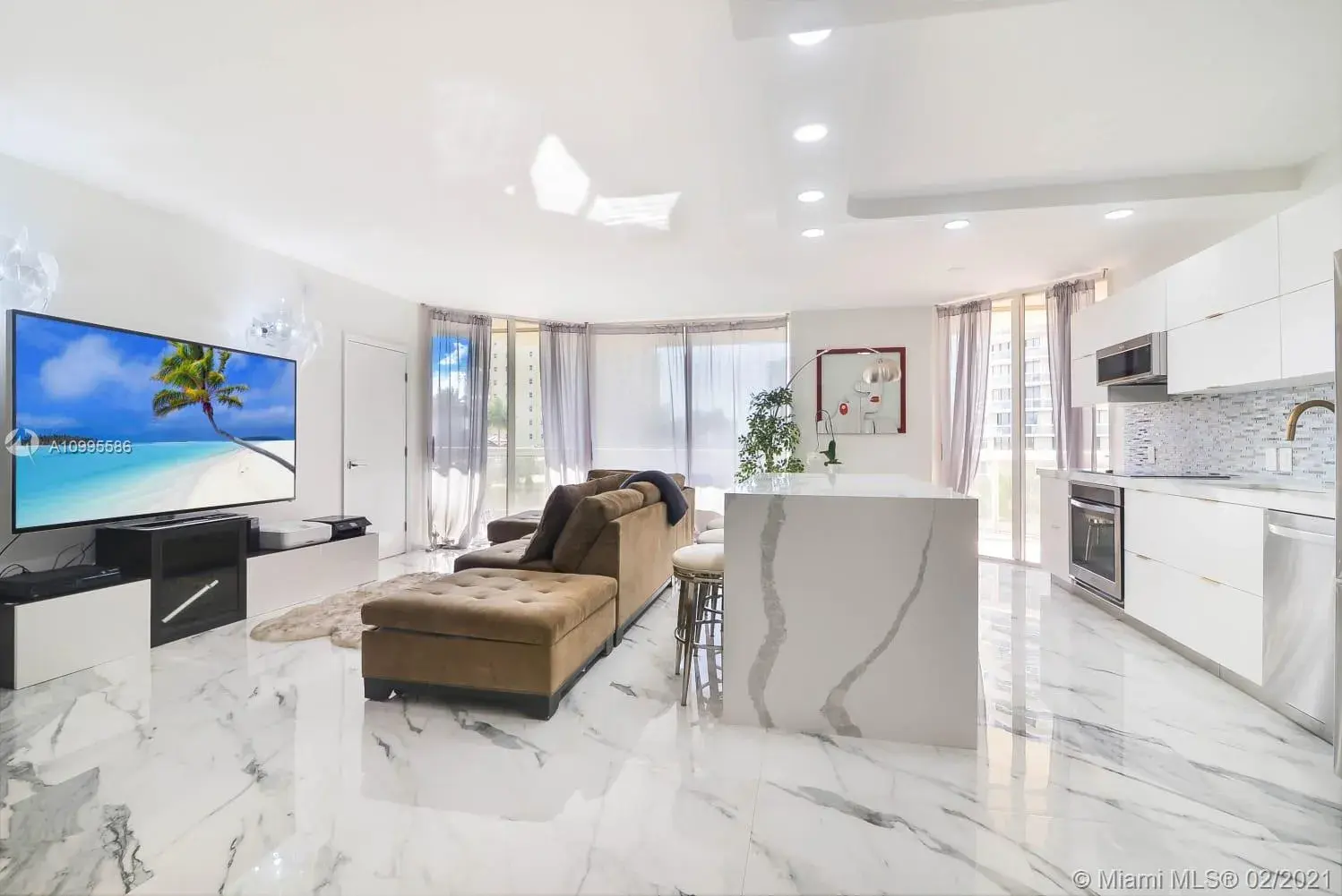 20191 E Country Club Dr # 511, Aventura FL 33180