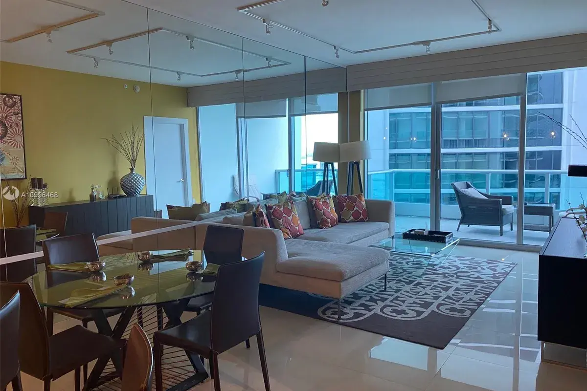 900 Biscayne Blvd # 2410, Miami FL 33132