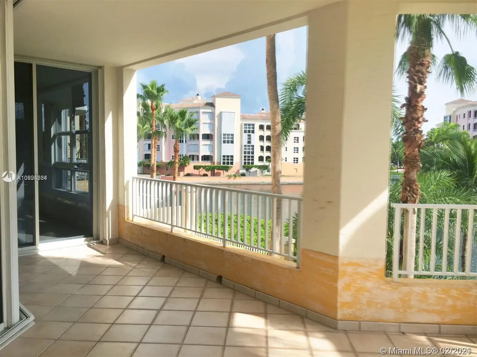 705 Crandon Blvd # 306, Key Biscayne FL 33149