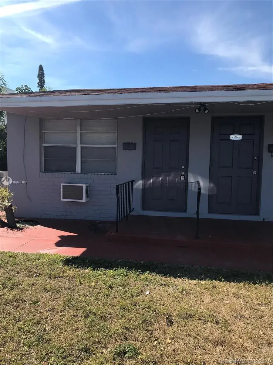 2649 Van Buren St # 1, Hollywood FL 33020