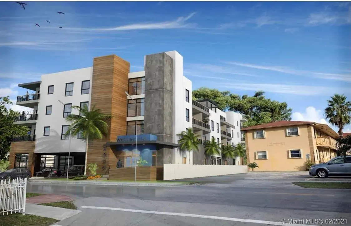 for sale at 2239 Washington St, Hollywood FL 33020