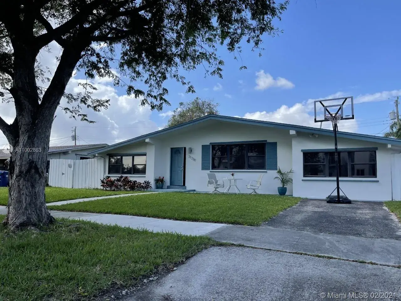4 bedroom 2 bath Residential for sale at 21230 NE 26th Ave, Miami FL 33180