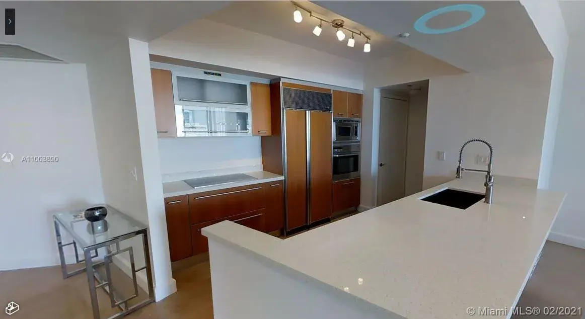 400 Alton Rd # 1709, Miami Beach FL 33139