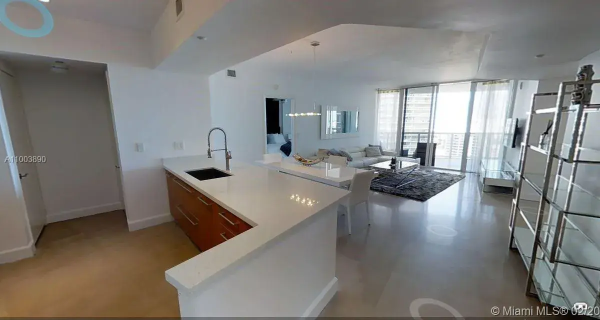 400 Alton Rd # 1709, Miami Beach FL 33139