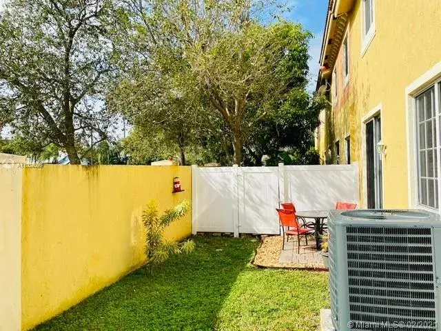 252 SE 2nd Ave # 252, Hallandale Beach FL 33009