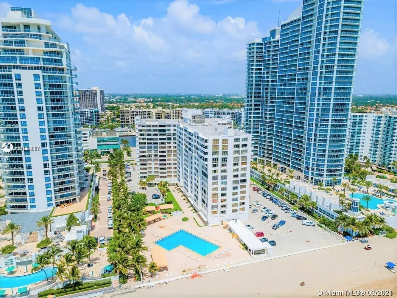 2 bedroom 2 bath Residential for sale at 3505 S Ocean Dr # 208, Hollywood FL 33019