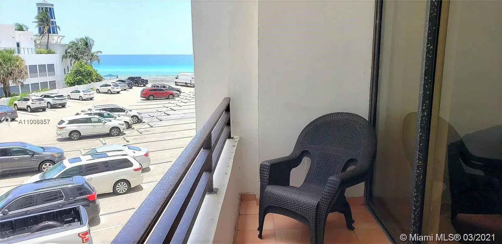 3505 S Ocean Dr # 208, Hollywood FL 33019
