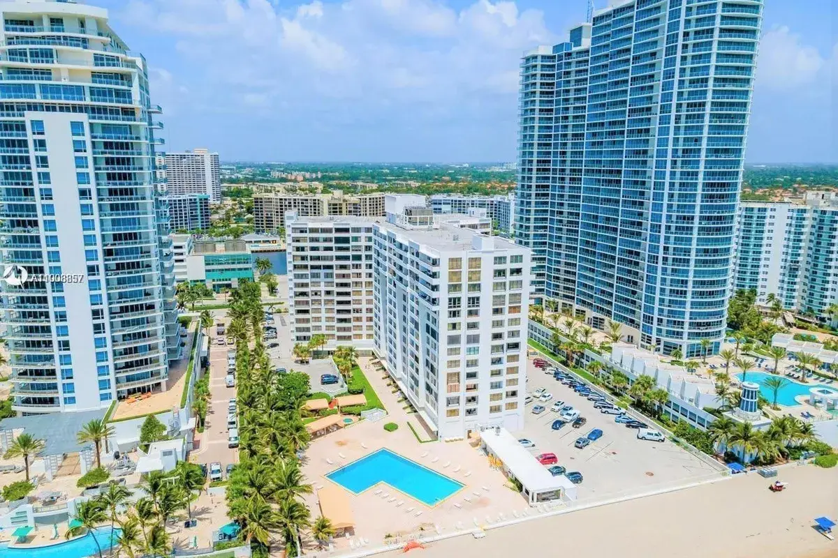 3505 S Ocean Dr # 208, Hollywood FL 33019