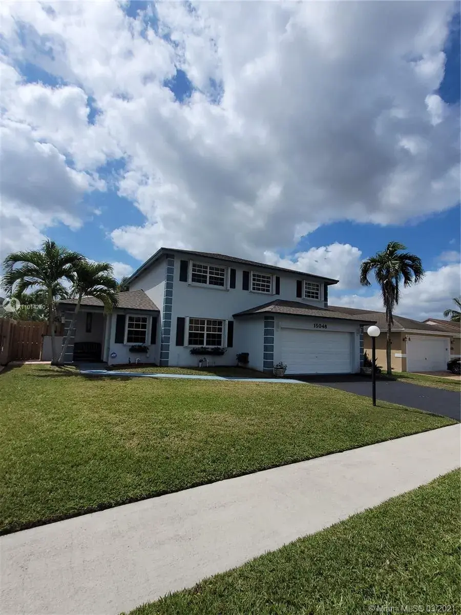 15048 SW 13th Ct, Sunrise FL 33326