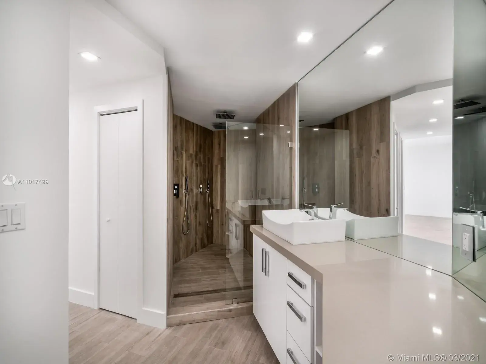 720 NE 69th St # 4W, Miami FL 33138