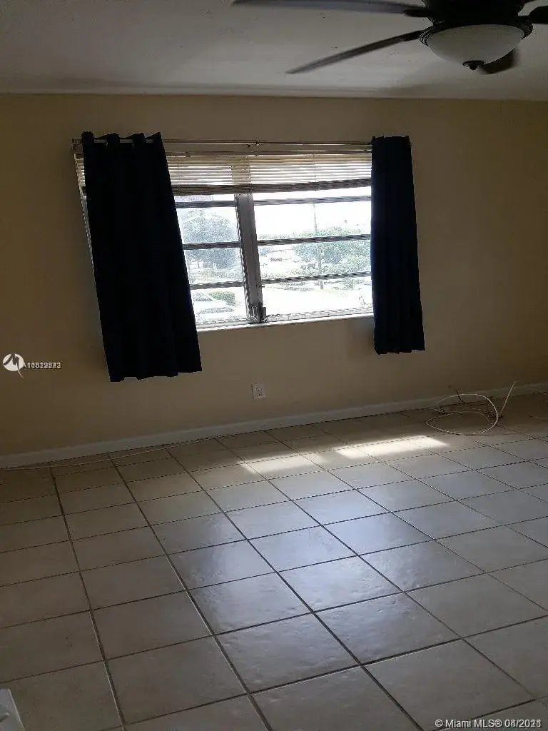 2225 Polk St # 1B, Hollywood FL 33020
