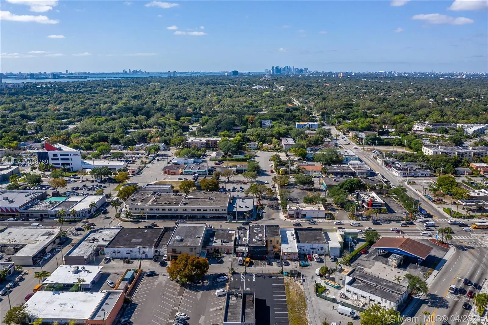 645 NE 125th St, North Miami FL 33161
