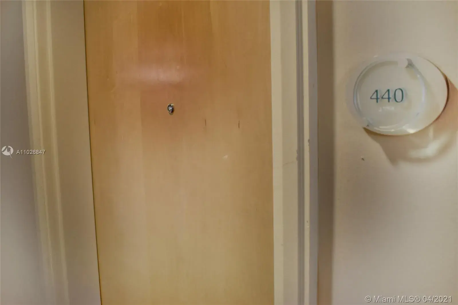 1 bedroom 1 bath Residential Lease for rent at 244 Biscayne Blvd # 440, Miami FL 33132