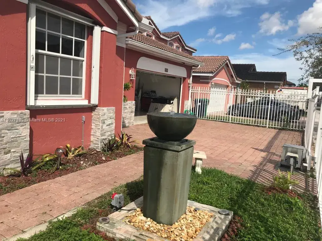 15545 SW 41st Ter, Miami FL 33185