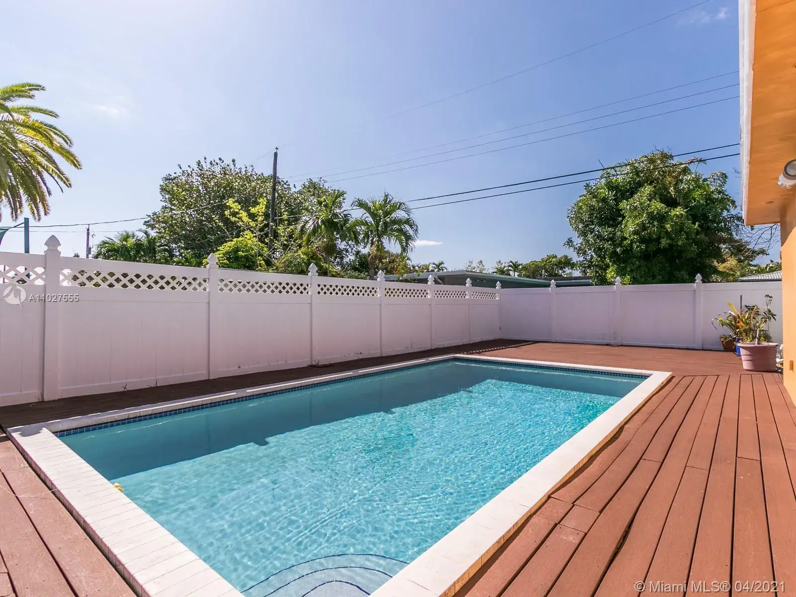 1430 Washington St, Hollywood FL 33020