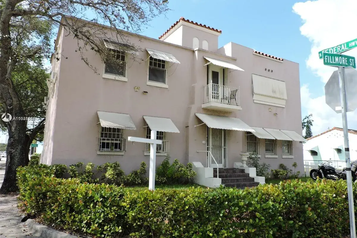 1800 Fillmore St # A, Hollywood FL 33020