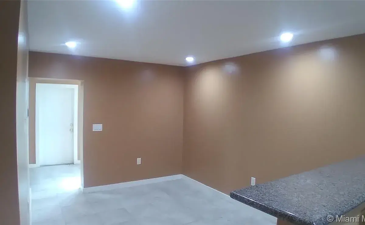 1351 NW 45th St, Miami FL 33142