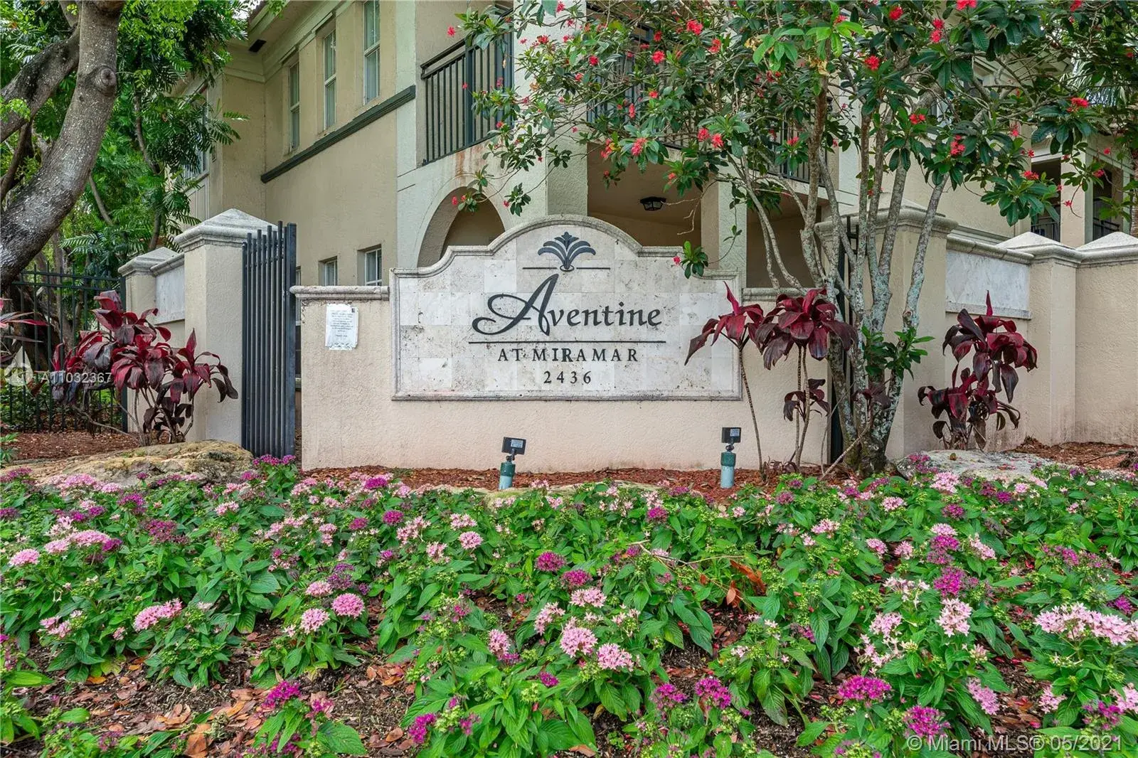 2457 Centergate Dr # 202, Miramar FL 33025