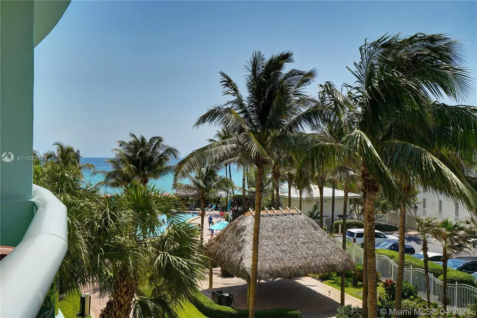1 bedroom 1 bath Residential for sale at 3901 S Ocean Dr # 3K, Hollywood FL 33019