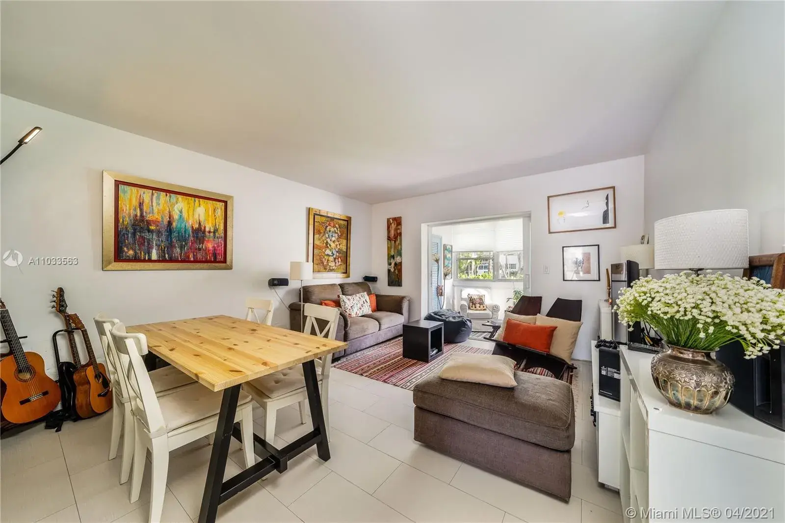 3 bedroom 2 bath for sale at 240 Galen Dr # 109, Key Biscayne FL 33149