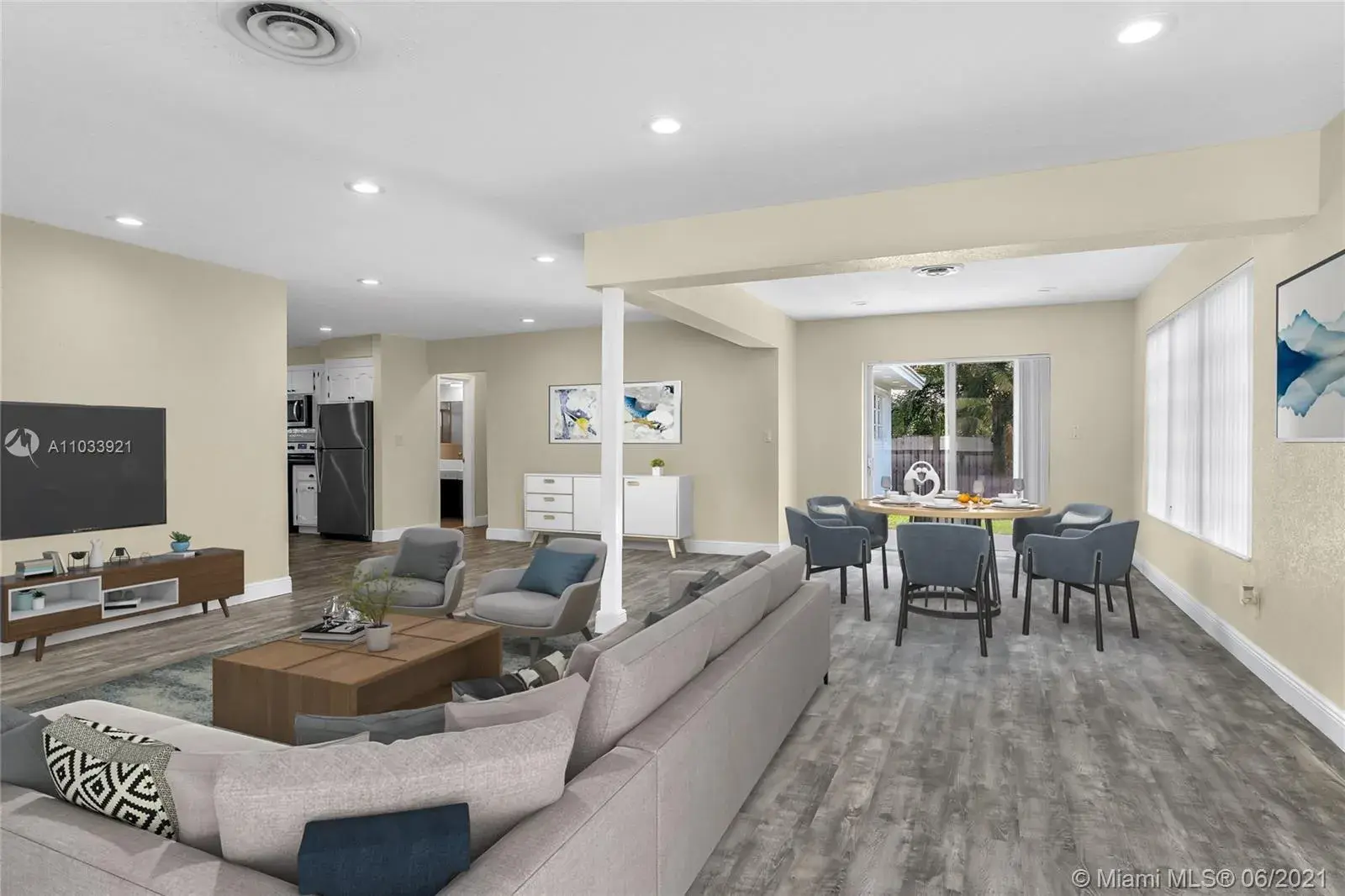 3 bedroom 2 bath Residential for sale at 707 N 11th Ave, Hollywood FL 33019