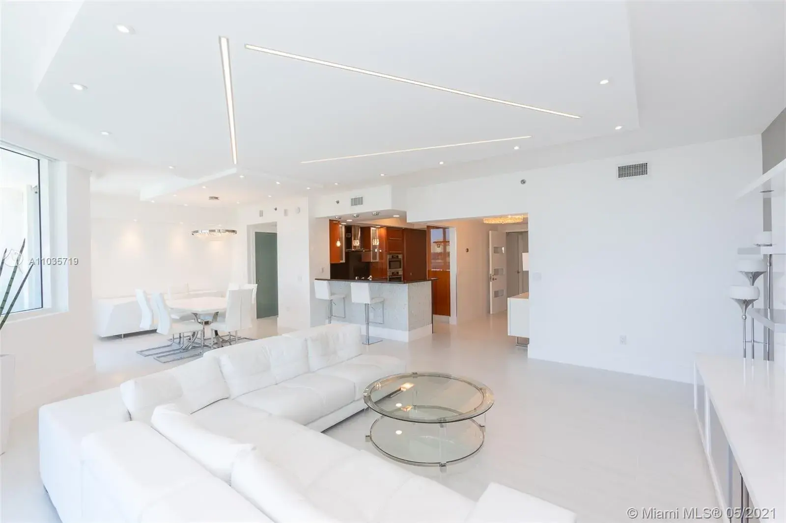 2711 S Ocean Dr # 1601, Hollywood FL 33019