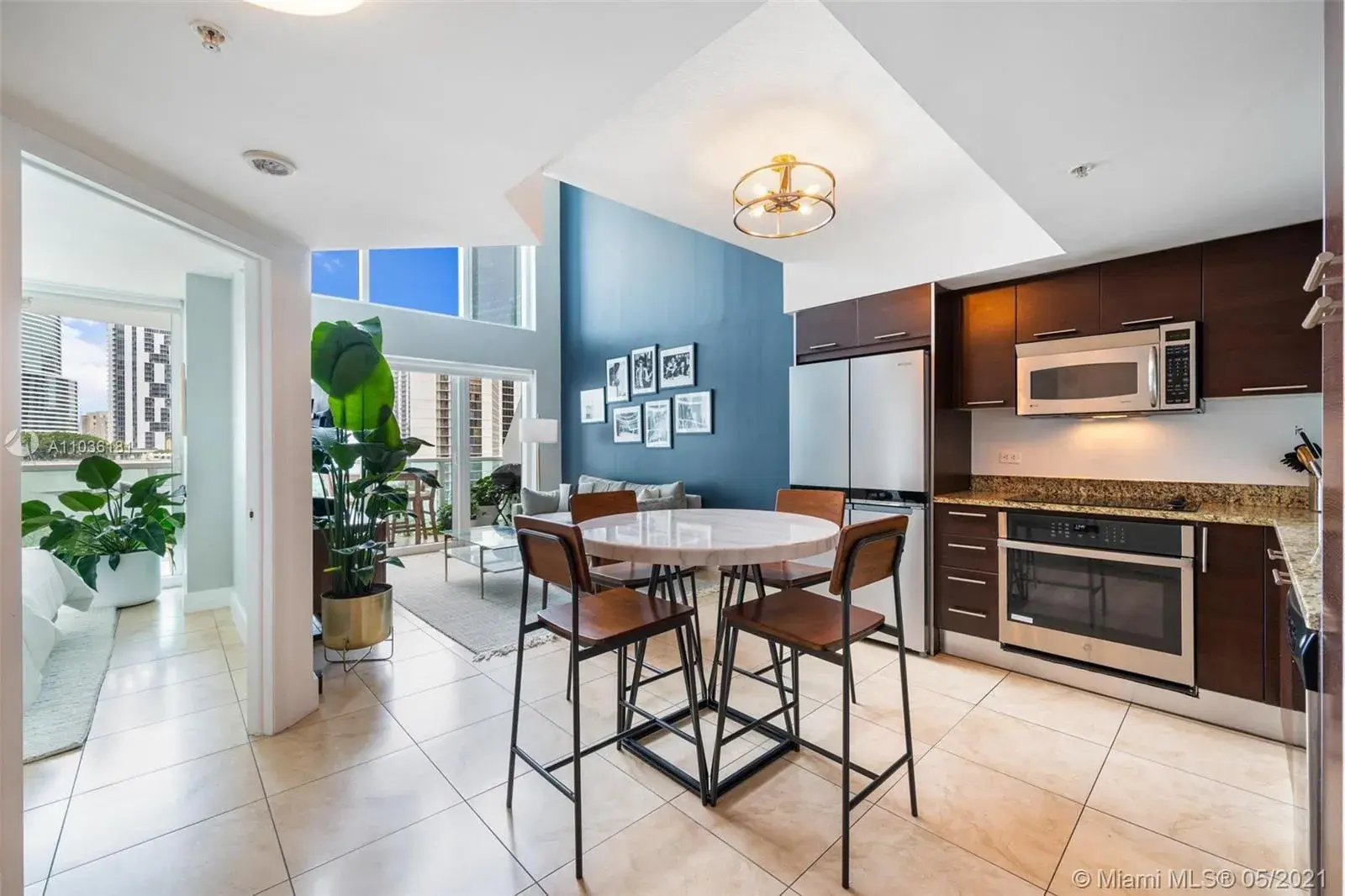 41 SE 5th St # 909, Miami FL 33131