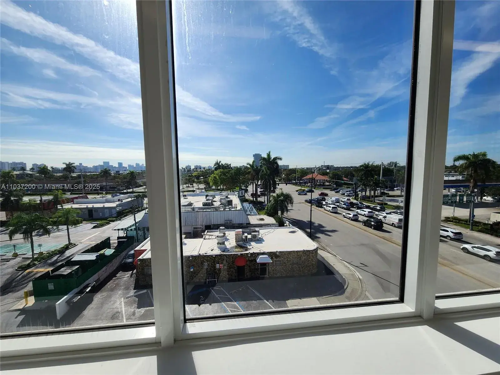 N Federal Hwy, Hallandale Beach FL 33009