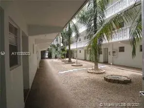 215 SE 3rd Ave # 107A, Hallandale Beach FL 33009