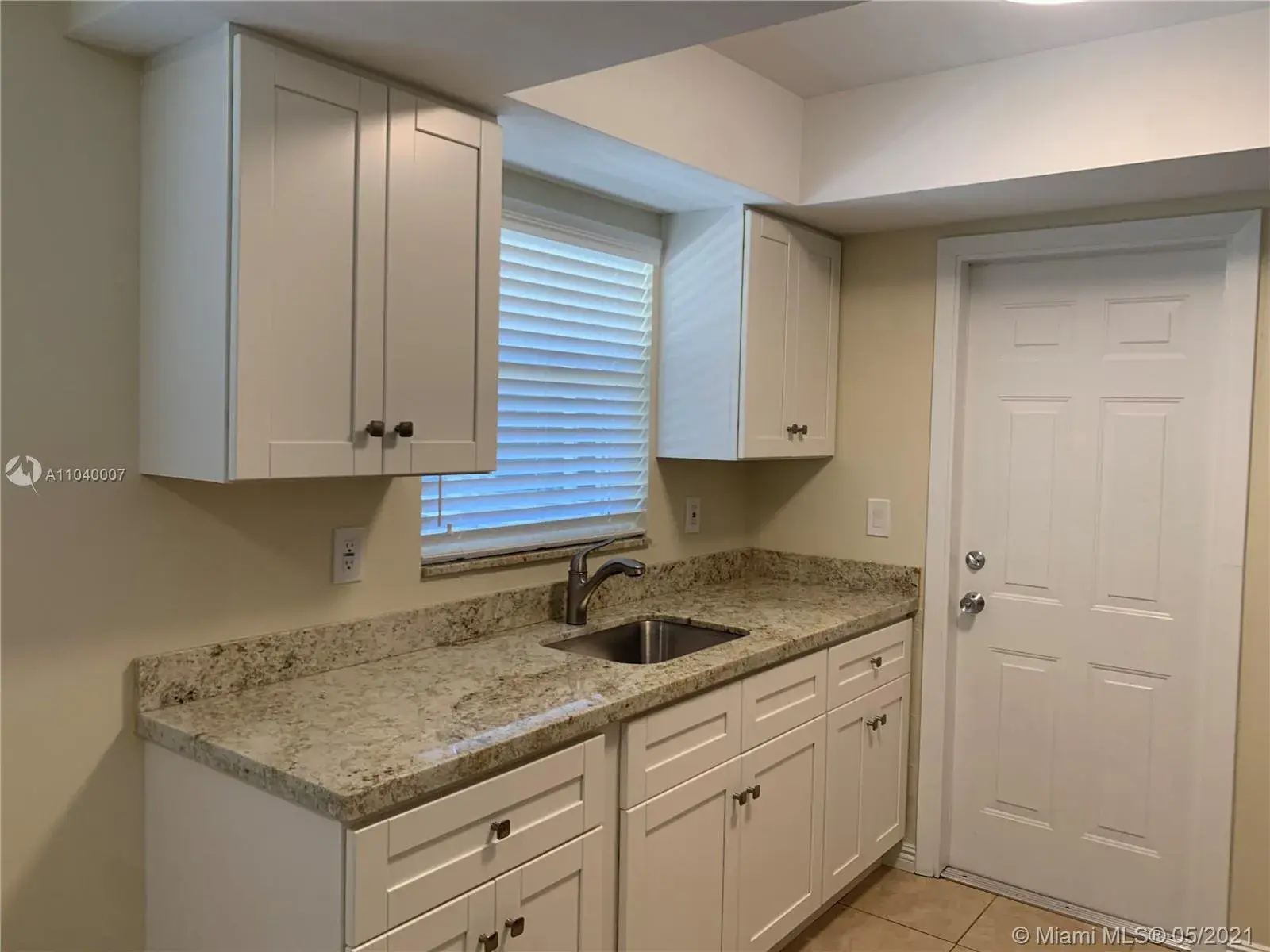 3500 Harrison St # 8, Hollywood FL 33021