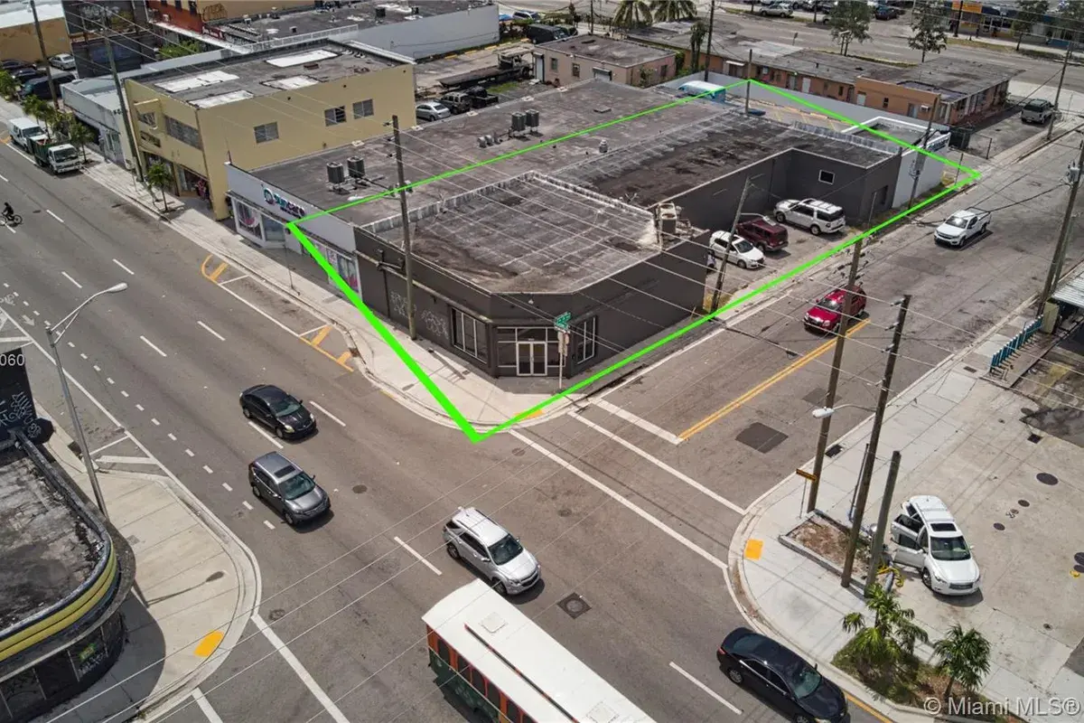 1798 W Flagler St, Miami FL 33135