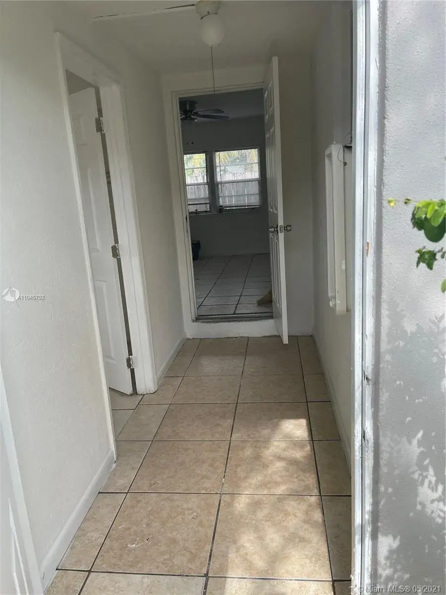 1842 Johnson St # 1, Hollywood FL 33020