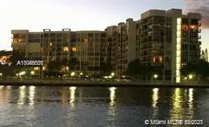 800 Parkview Dr # 207, Hallandale Beach FL 33009