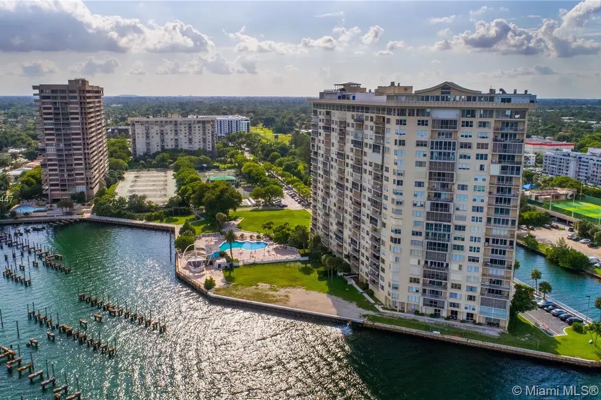 11111 Biscayne Blvd # 7A, Miami FL 33181