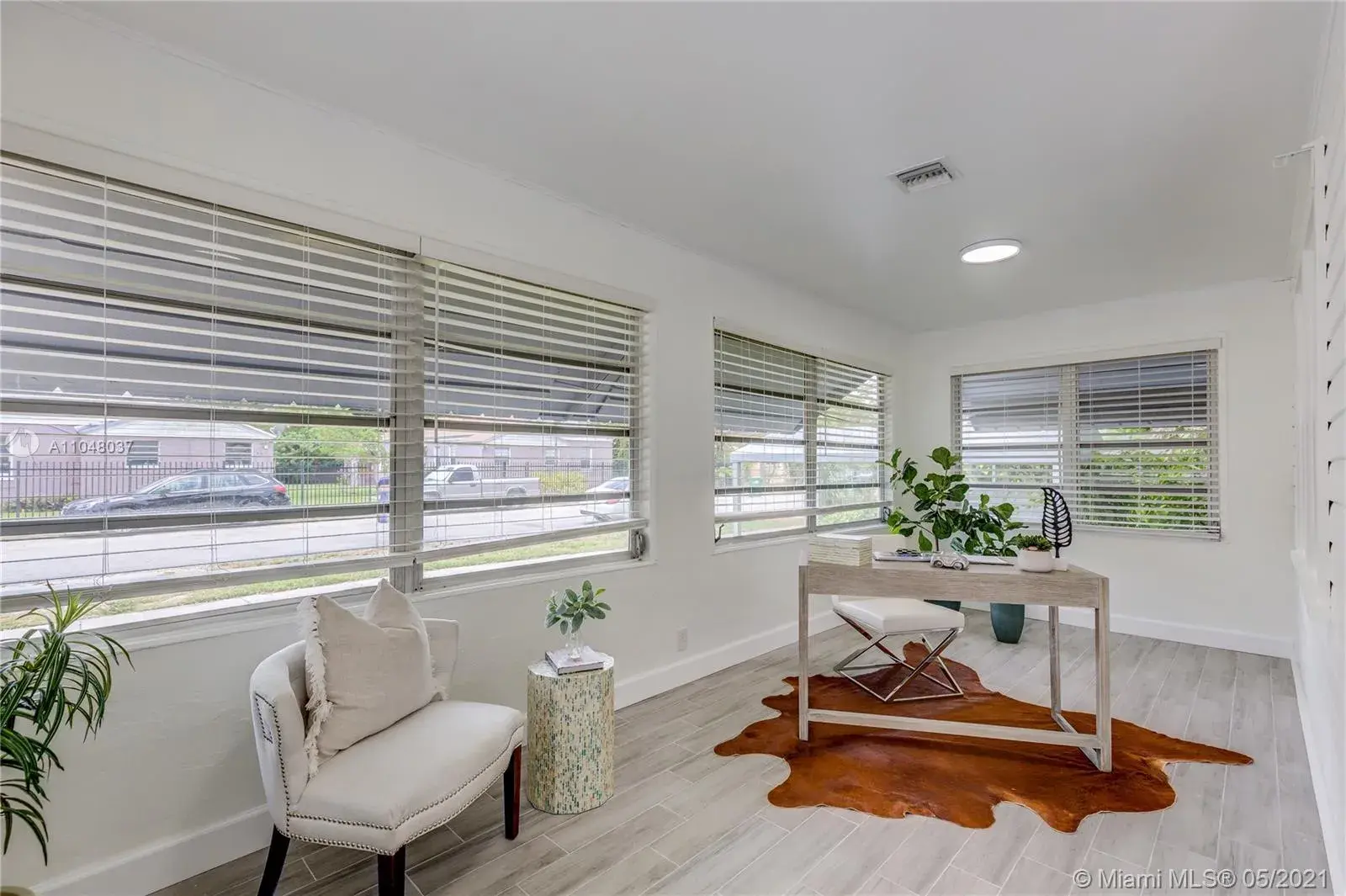 835 NE 88th St, Miami FL 33138