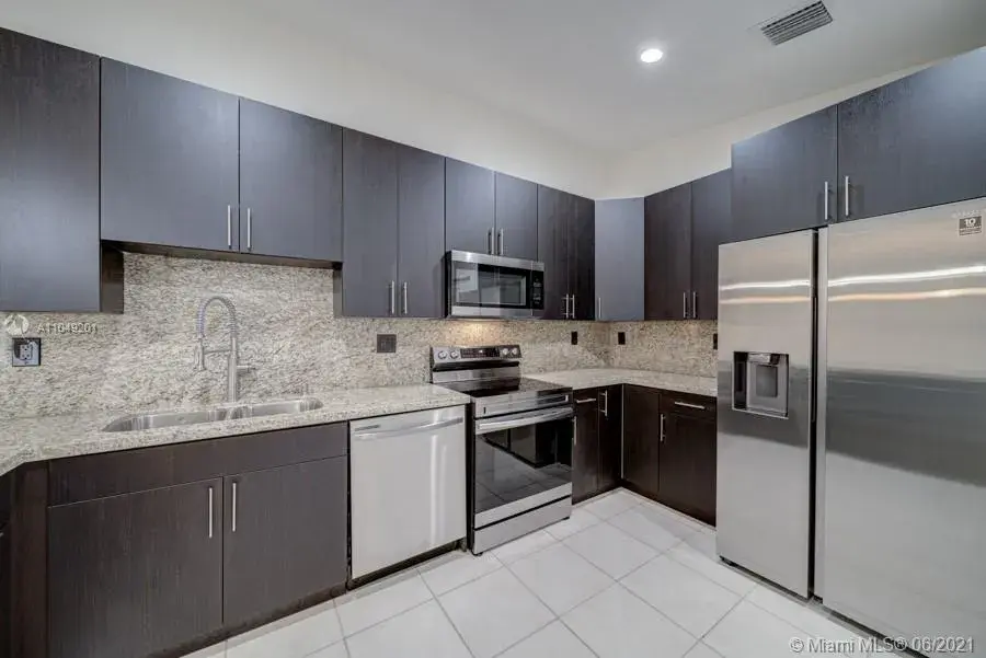 3723 SW 150th Ct, Miami FL 33185