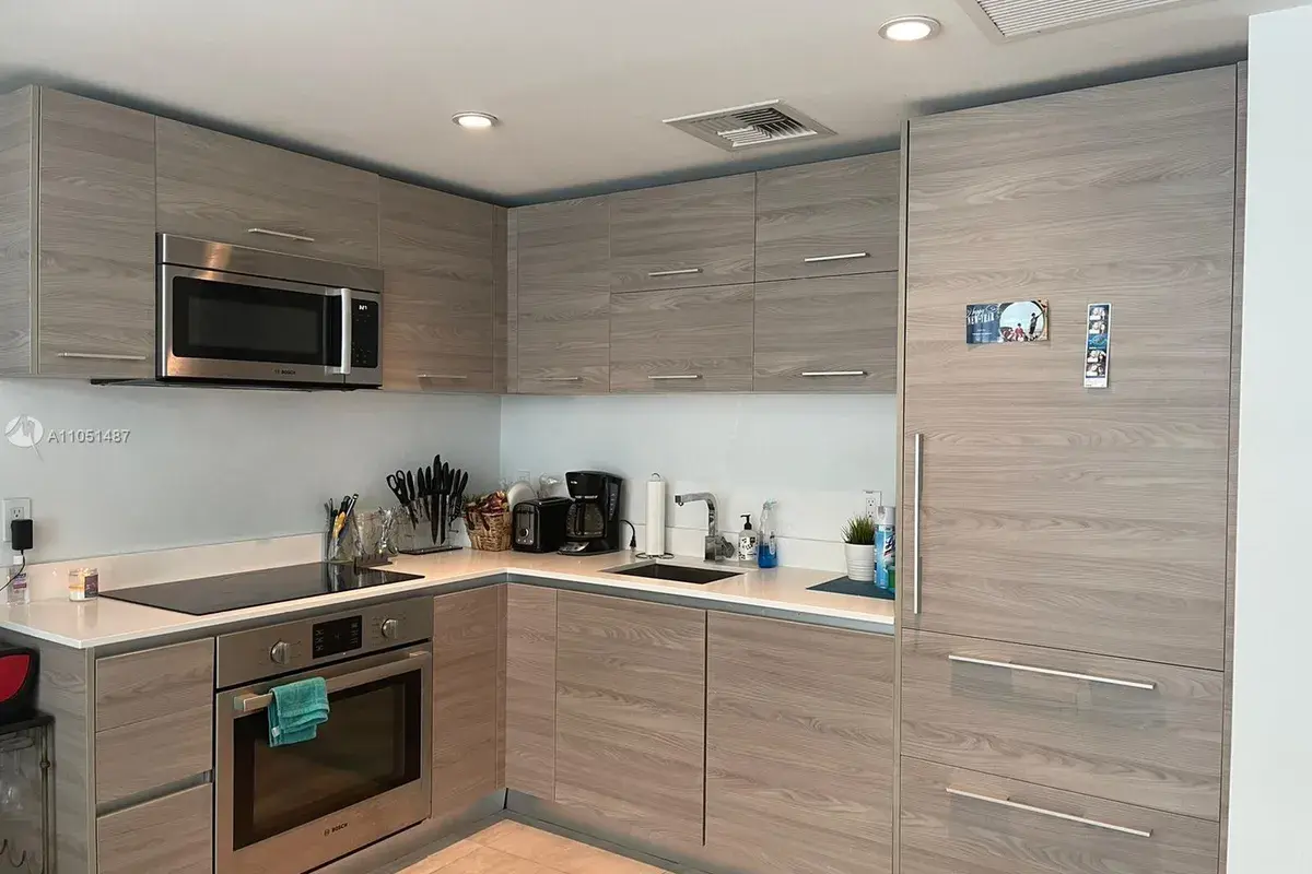 1300 S Miami Ave # 3807, Miami FL 33130