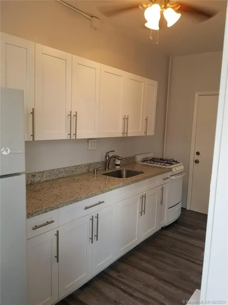 1521 SE 2nd Ct # 6, Fort Lauderdale FL 33301