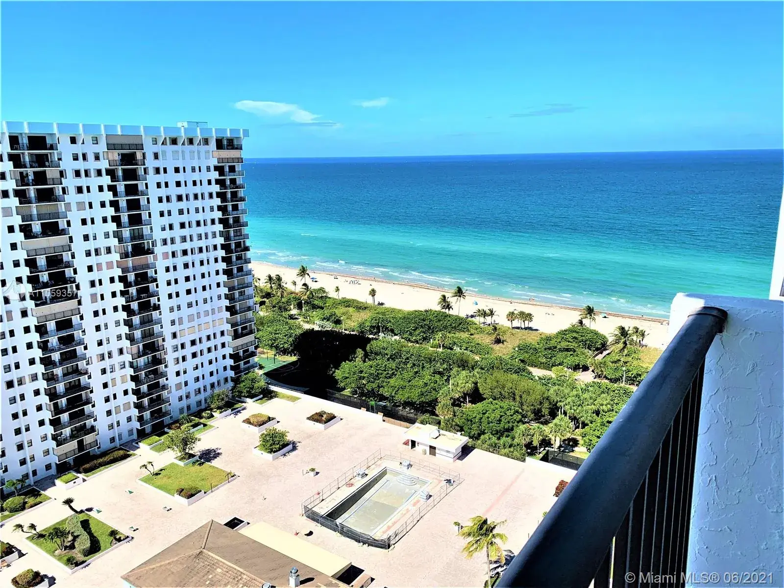 1201 S Ocean Dr # 2411S, Hollywood FL 33019