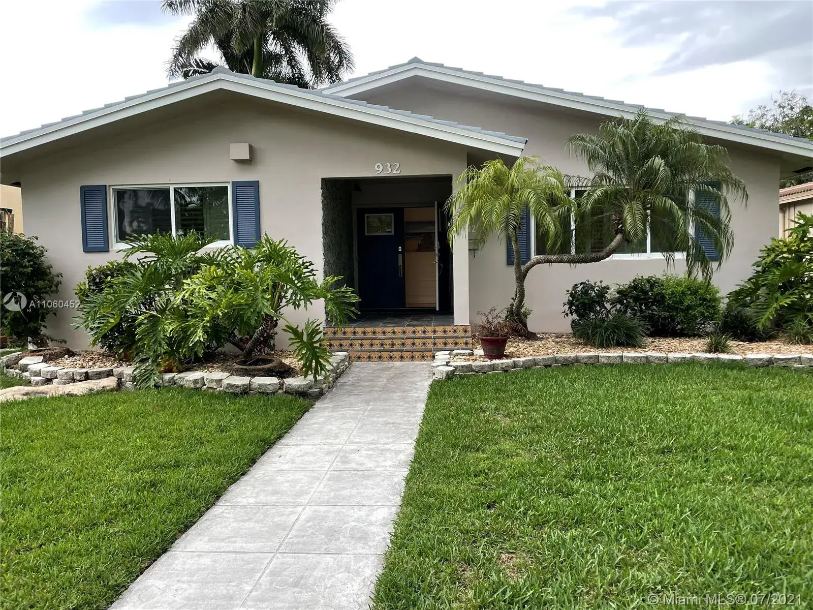 932 Polk St, Hollywood FL 33019