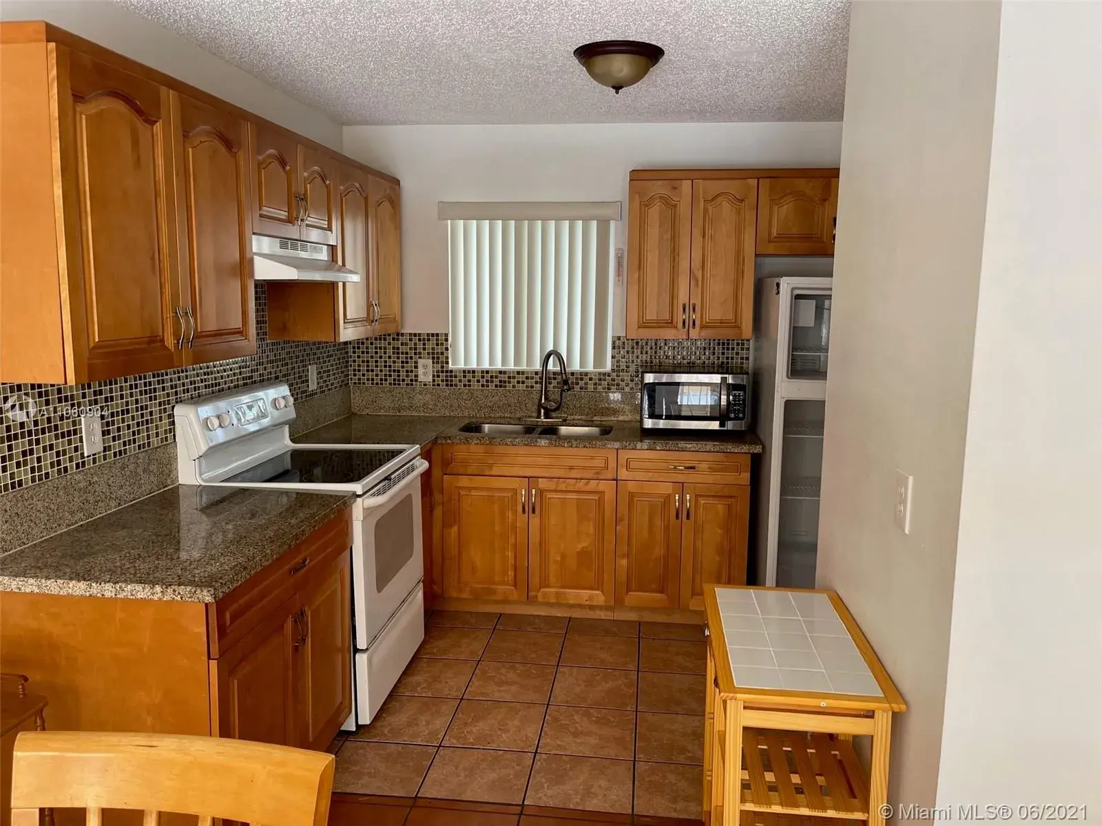 6225 SW Kendale Lakes Cir # 258, Miami FL 33183 photo 3