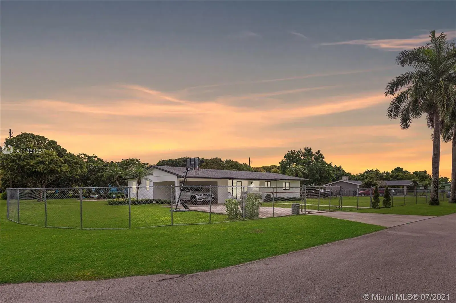 4 bedroom 3 bath Residential for sale at 18295 SW 294th St, Homestead FL 33030